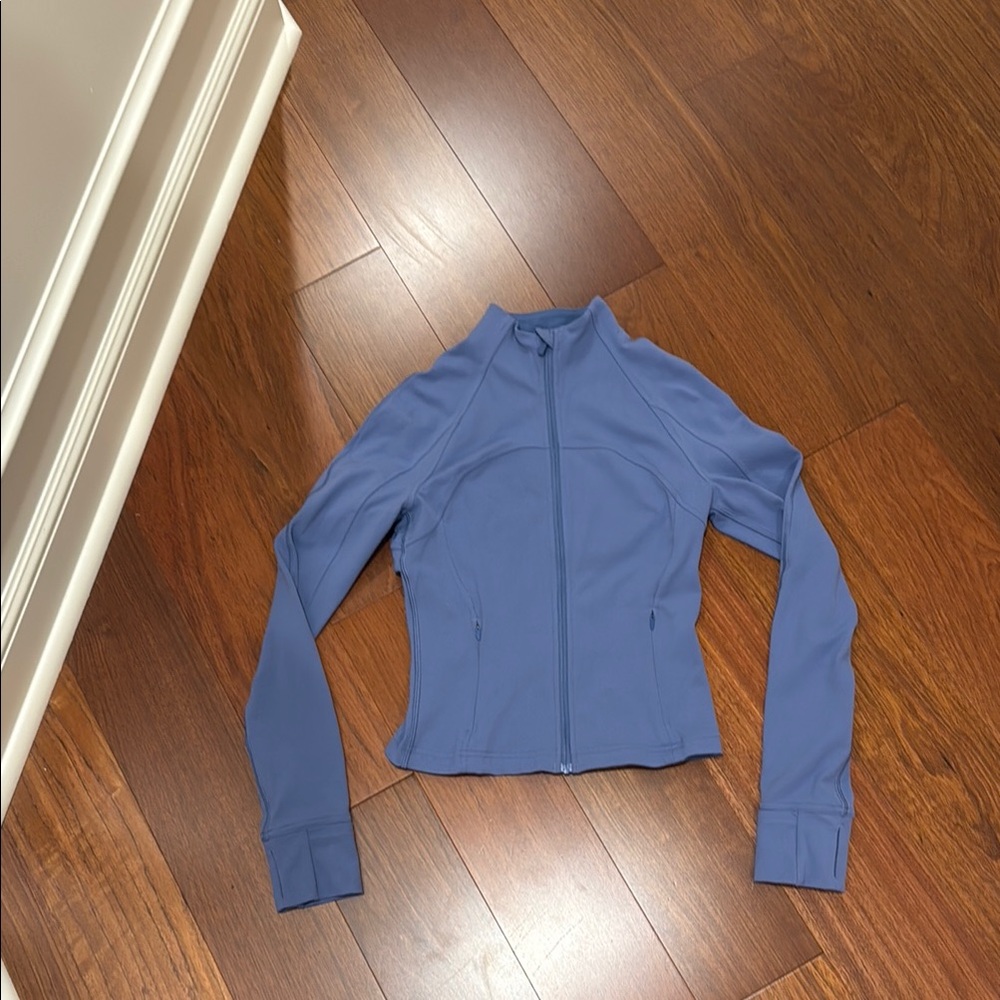 Lululemon define cropped jacket nulu light periwinkle